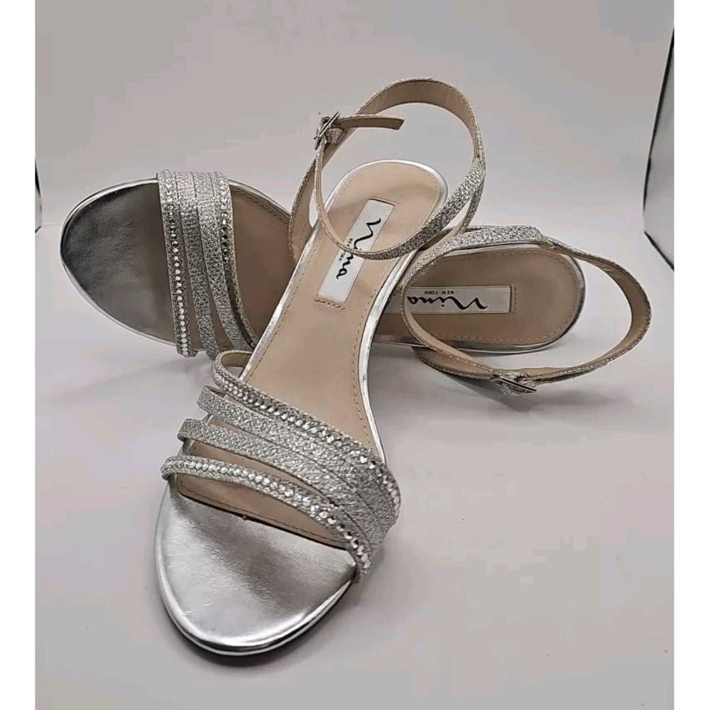 Nina Nelena Rhinestone Evening Heels Sz 7.5 M Silver 127